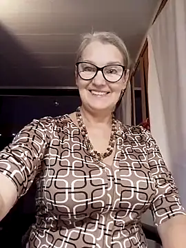 irinamaux online show from 7, 11, 2025