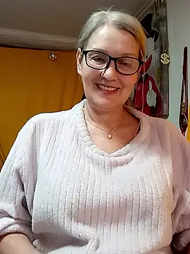 irinamaux online show from 15, 3, 2026