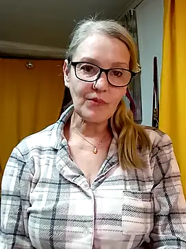 irinamaux online show from 22, 3, 2026