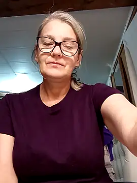 irinamaux online show from 26, 10, 2025