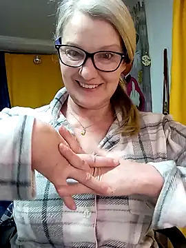 irinamaux online show from 26, 3, 2026