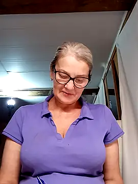 irinamaux online show from 28, 10, 2025