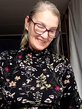 irinamaux online show from 27, 9, 2025