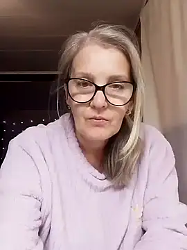 irinamaux online show from 1, 11, 2025