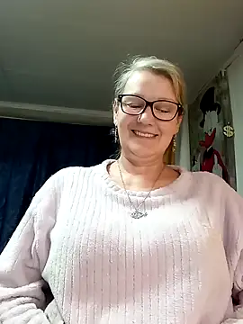 irinamaux online show from 27, 4, 2026