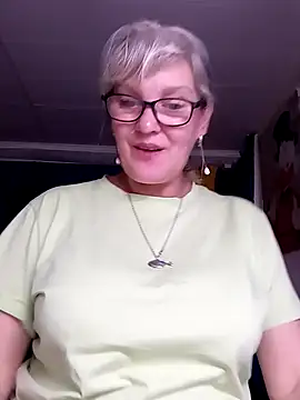 irinamaux online show from 12, 7, 2026