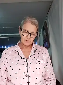 irinamaux online show from 22, 11, 2025