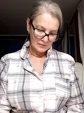 irinamaux online show from 25, 10, 2025