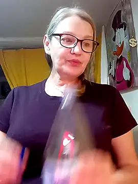 irinamaux online show from 7, 3, 2026