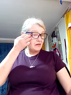 irinamaux online show from 4, 5, 2026