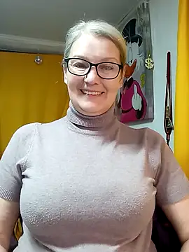 irinamaux online show from 17, 3, 2026