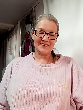 irinamaux online show from 13, 2, 2026