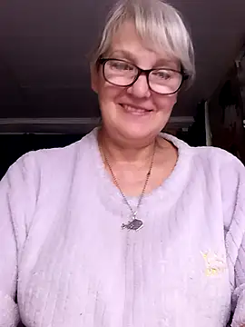 irinamaux online show from 7, 7, 2026