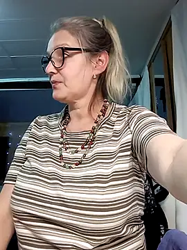 irinamaux online show from 21, 10, 2025