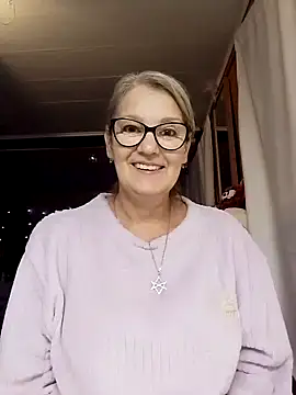 irinamaux online show from 9, 11, 2025