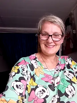 irinamaux online show from 6, 6, 2026