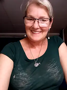 irinamaux online show from 11, 7, 2026