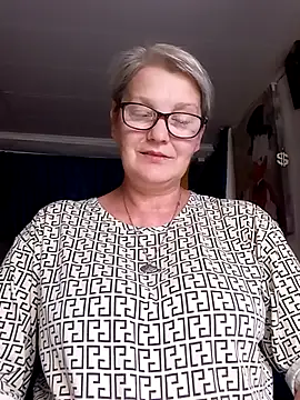 irinamaux online show from 8, 7, 2026