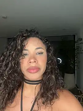 Brunettexio online show from 21, 11, 2025