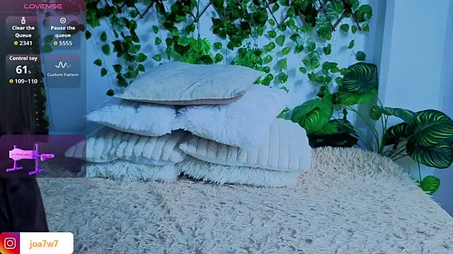 Levii Ackermann online show from 12, 9, 2025