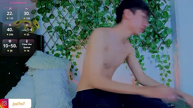 Levii Ackermann online show from 4, 2, 2026