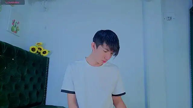 Levii Ackermann online show from 13, 4, 2026