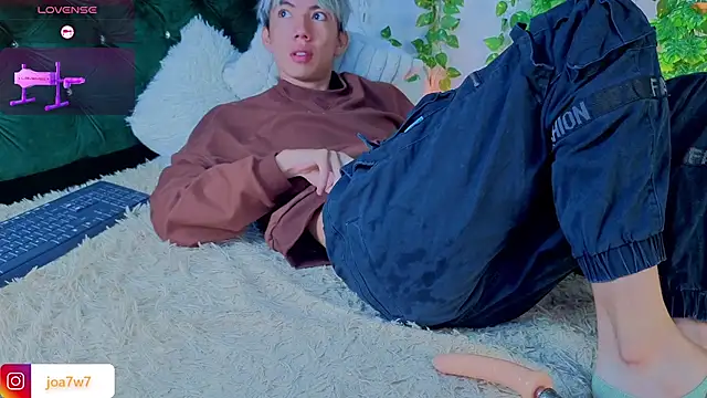 Levii Ackermann online show from 24, 9, 2025