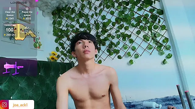 Levii Ackermann online show from 15, 3, 2025