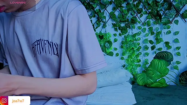 Levii Ackermann online show from 4, 10, 2025