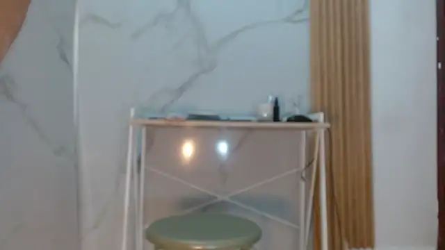 mollyguns online show from 18, 10, 2025