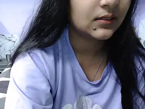 Freya nia online show from 13, 9, 2025