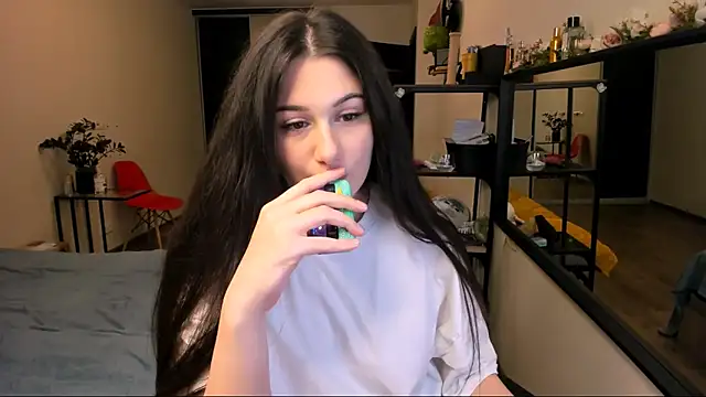 nostripchat online show from 26, 10, 2025