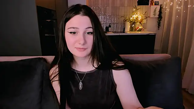 nostripchat online show from 2, 3, 2025