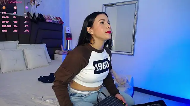 Sofi Perez  online show from 21, 3, 2026