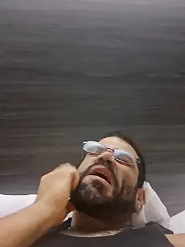 Zander823 online show from 4, 3, 2026