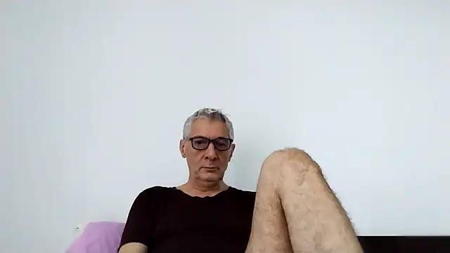 BIGUNCUTHARDCOCK online show from 5, 5, 2026