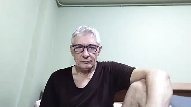 BIGUNCUTHARDCOCK online show from 8, 10, 2025