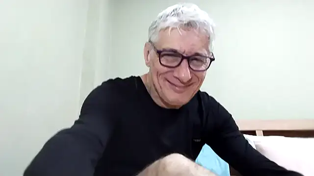 Snapshot of BIGUNCUTHARDCOCK chatting on 12, 1, 2026 BIGUNCUTHARDCOCK online show from 12, 1, 2026