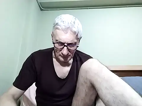 BIGUNCUTHARDCOCK online show from 9, 10, 2025