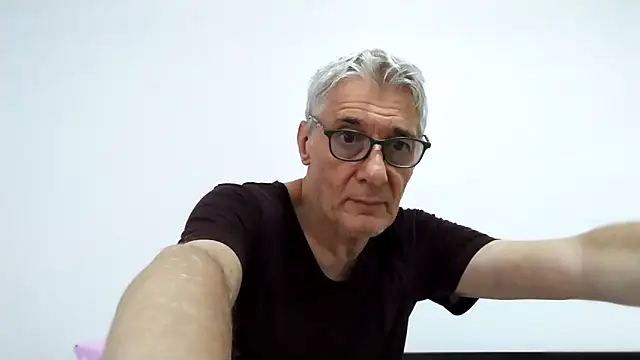 BIGUNCUTHARDCOCK online show from 15, 5, 2026