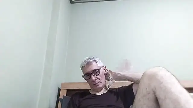 Snapshot of BIGUNCUTHARDCOCK chatting on 2, 12, 2025 BIGUNCUTHARDCOCK online show from 2, 12, 2025