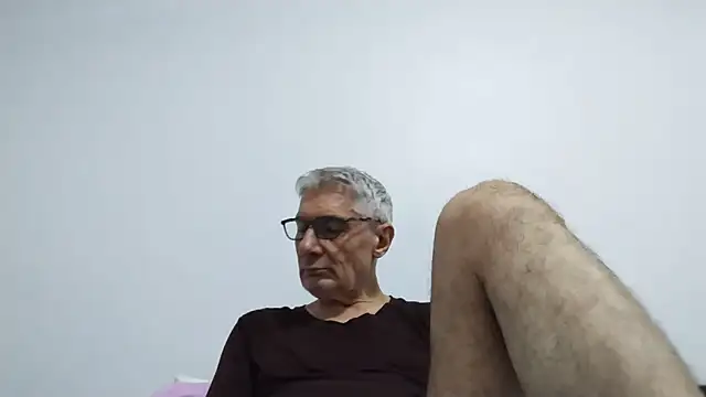BIGUNCUTHARDCOCK online show from 12, 6, 2026