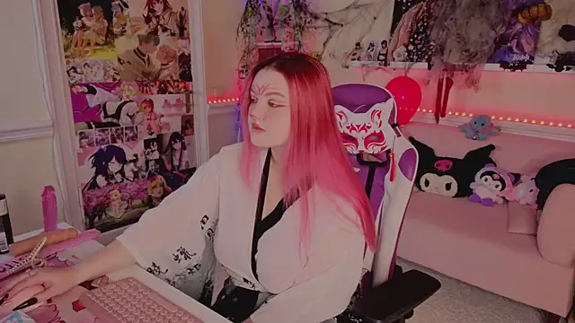 Unholy Lady online show from 28, 10, 2025