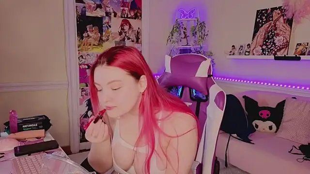 Unholy Lady online show from 8, 11, 2025