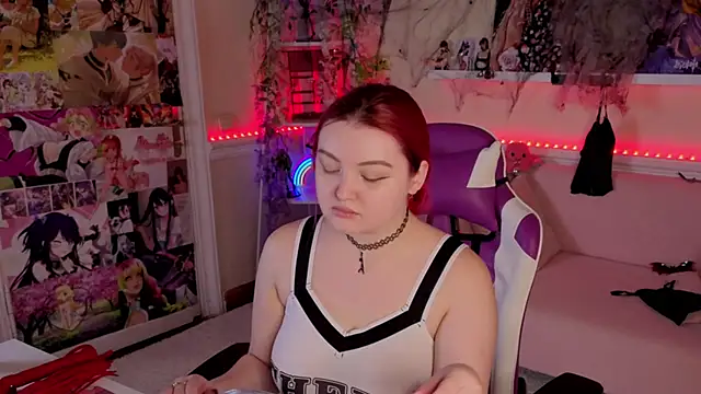 Unholy Lady online show from 23, 10, 2025