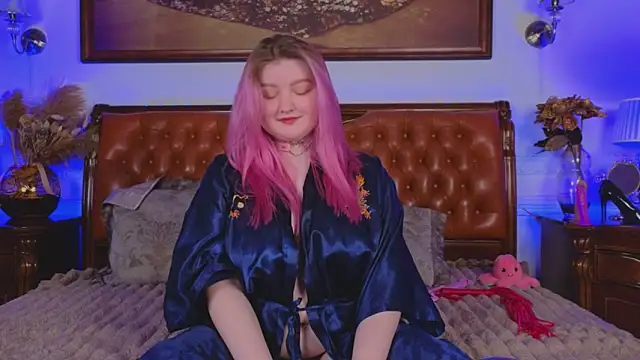 Unholy Lady online show from 10, 3, 2025