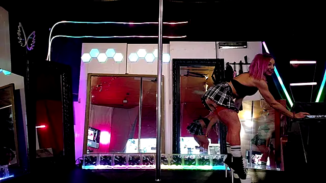 MadisonMarie online show from 18, 10, 2025