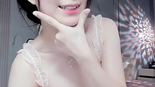 Luli-bae online show from 20, 3, 2025