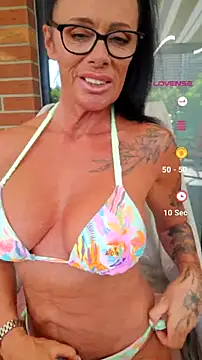 Snapshot of Misses-Cougar chatting on 14, 7, 2026 Misses-Cougar online show from 14, 7, 2026