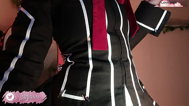 Snapshot of loIijanne chatting on 6, 11, 2025 loIijanne online show from 6, 11, 2025